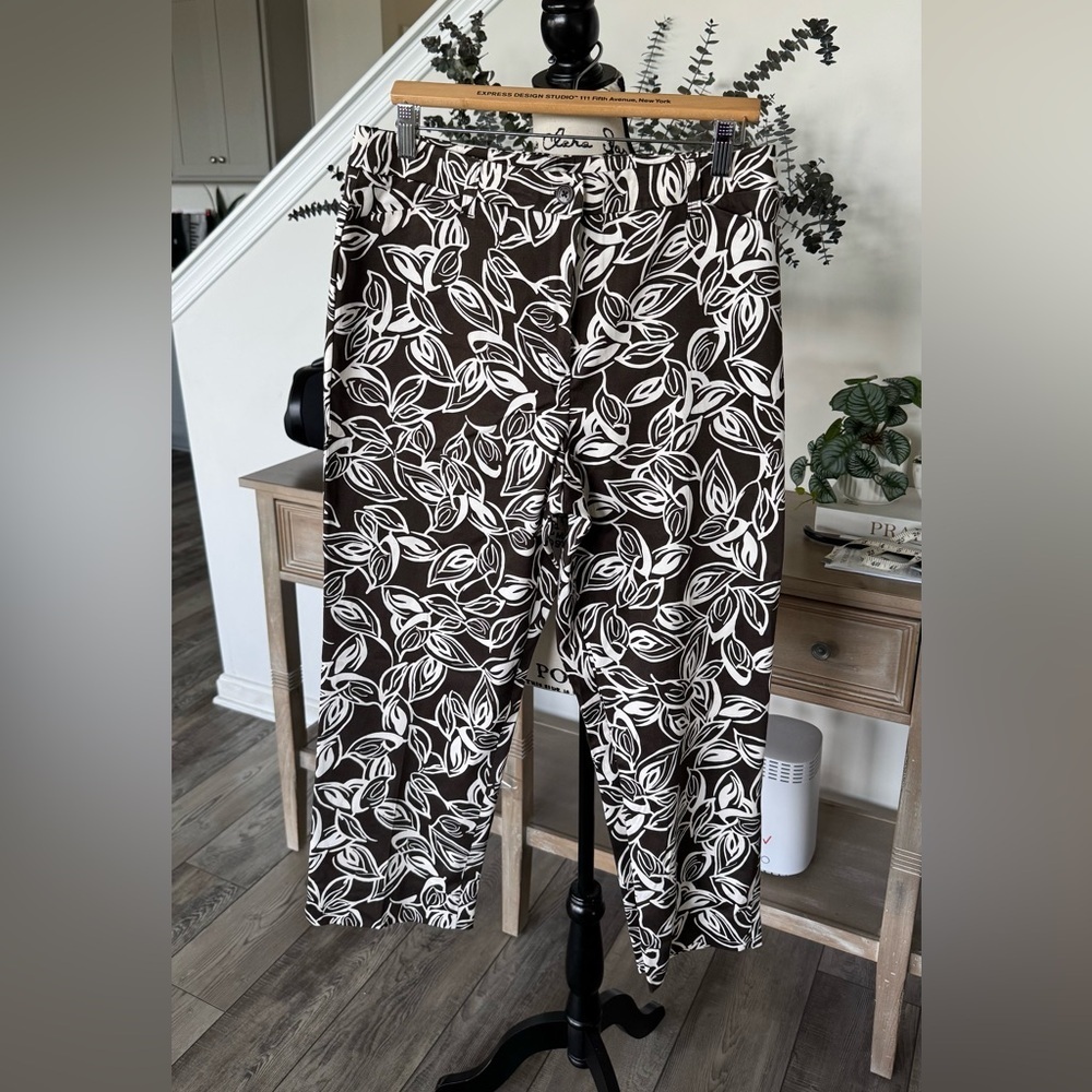 Women's Jones New York Signature Pants Size 10 Brown & Cream Jones New York